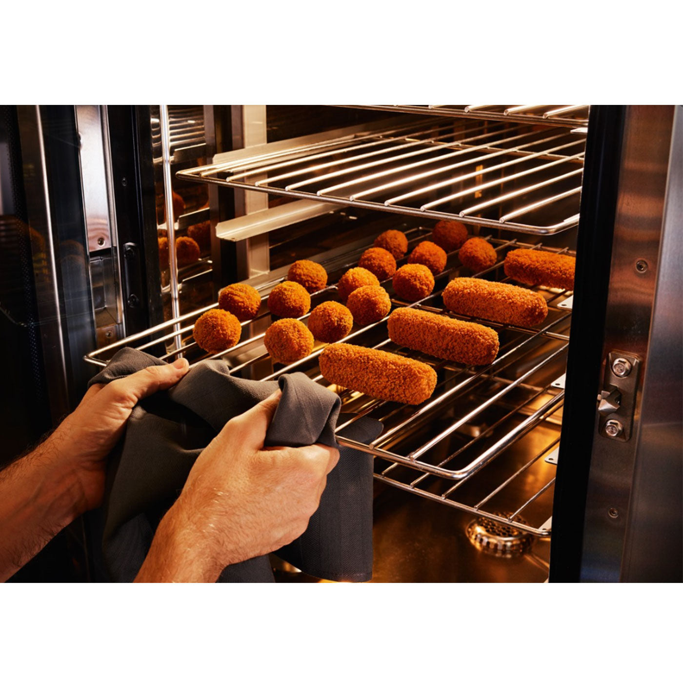 De Bourgondiër OVEN Croquettes For Oven & Airfryer - 20x100g - Crispy Dutch Treat - Delicious Pulled Meat - Image 4
